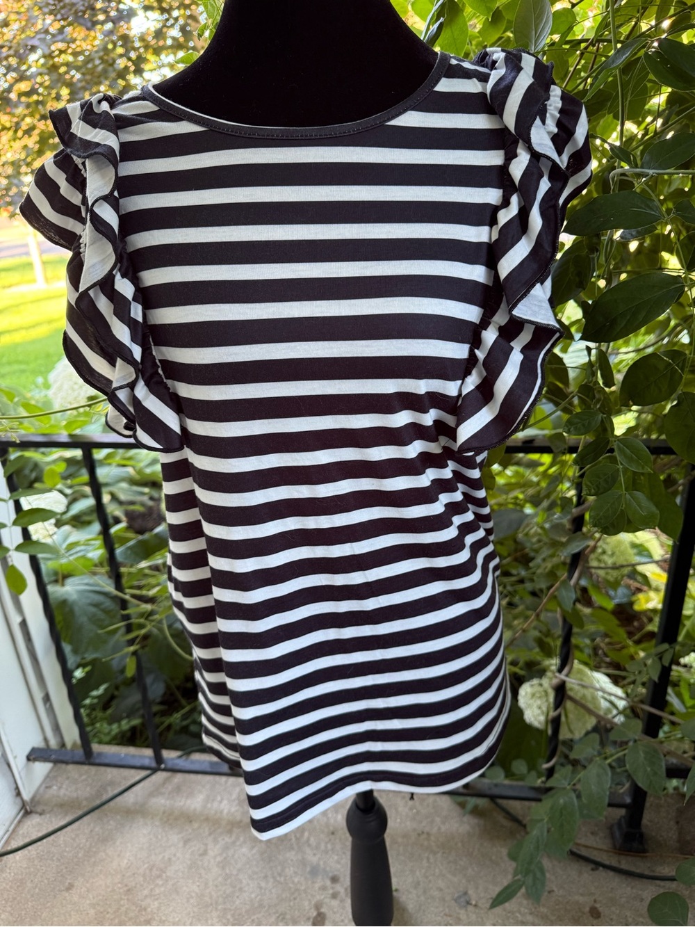 SHEIN Black & White Striped Ruffle Sleeve Tee